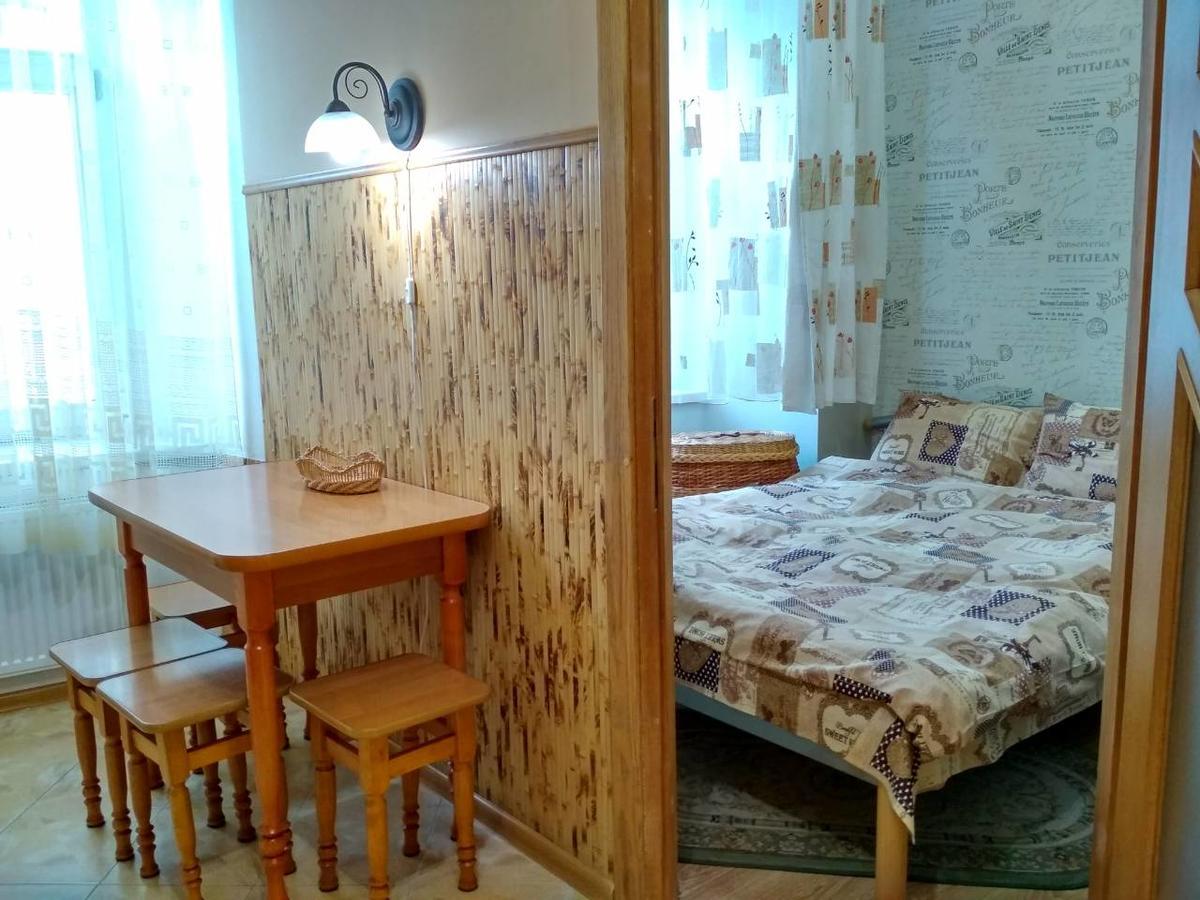 Apartment On Virmens'Ka Street Lviv Exterior photo